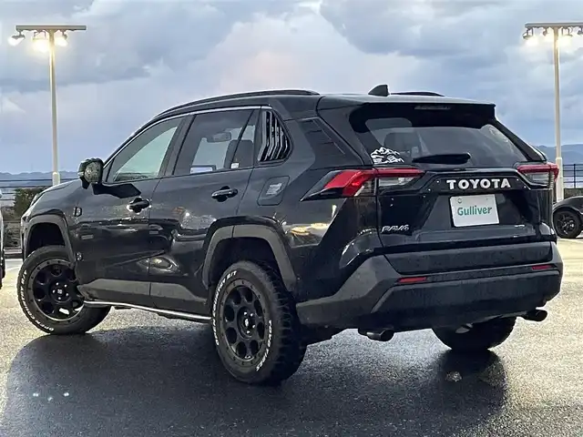トヨタ ＲＡＶ４ X 島根県 2019(令1)年 8.1万km アティチュードブラックマイカ 登録時走行距離81873km/４WD/純正9インチナビ（NSZT-Y68T）/Bluetooth/CD/DVD/AM/FM/フルセグテレビ/レーダークルーズコントロール/プリクラッシュセーフティ/パーキングサポートブレーキ/レーントレーシングアシスト/ロードサインアシスト/電動パーキング/電動格納ミラー/ドライブレコーダー/オートライト/オートハイビーム/ETC