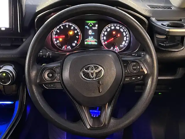 トヨタ ＲＡＶ４ X 島根県 2019(令1)年 8.1万km アティチュードブラックマイカ 登録時走行距離81873km/４WD/純正9インチナビ（NSZT-Y68T）/Bluetooth/CD/DVD/AM/FM/フルセグテレビ/レーダークルーズコントロール/プリクラッシュセーフティ/パーキングサポートブレーキ/レーントレーシングアシスト/ロードサインアシスト/電動パーキング/電動格納ミラー/ドライブレコーダー/オートライト/オートハイビーム/ETC
