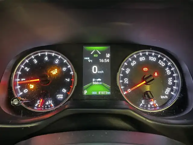 トヨタ ＲＡＶ４ X 島根県 2019(令1)年 8.1万km アティチュードブラックマイカ 登録時走行距離81873km/４WD/純正9インチナビ（NSZT-Y68T）/Bluetooth/CD/DVD/AM/FM/フルセグテレビ/レーダークルーズコントロール/プリクラッシュセーフティ/パーキングサポートブレーキ/レーントレーシングアシスト/ロードサインアシスト/電動パーキング/電動格納ミラー/ドライブレコーダー/オートライト/オートハイビーム/ETC