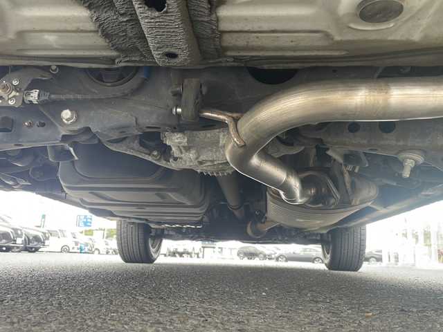 トヨタ ヴァンガード 240S Sパック アルカンターラ 茨城県 2013(平25)年 4.5万km ホワイトパールクリスタルシャイン ナビ　/-BT/AM/FM/TV/禁煙車　/バックカメラ　/４ＷＤ /クルーズコントロール /LEDヘッドライト /ハーフレザーシート /スマートキー /純正アルミホイール /電動格納ミラー /ETC/オールオートパワーウィンドウ /スペアキー/カーテンエアバッグ