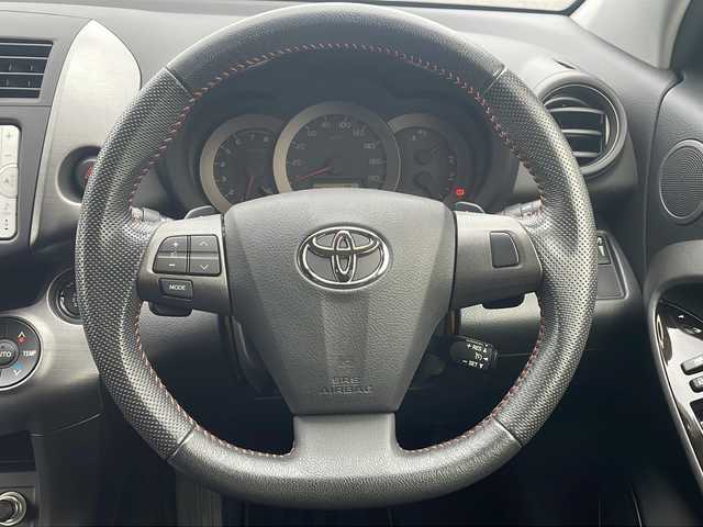 トヨタ ヴァンガード 240S Sパック アルカンターラ 茨城県 2013(平25)年 4.5万km ホワイトパールクリスタルシャイン ナビ　/-BT/AM/FM/TV/禁煙車　/バックカメラ　/４ＷＤ /クルーズコントロール /LEDヘッドライト /ハーフレザーシート /スマートキー /純正アルミホイール /電動格納ミラー /ETC/オールオートパワーウィンドウ /スペアキー/カーテンエアバッグ