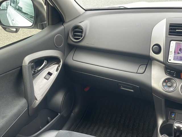 トヨタ ヴァンガード 240S Sパック アルカンターラ 茨城県 2013(平25)年 4.5万km ホワイトパールクリスタルシャイン ナビ　/-BT/AM/FM/TV/禁煙車　/バックカメラ　/４ＷＤ /クルーズコントロール /LEDヘッドライト /ハーフレザーシート /スマートキー /純正アルミホイール /電動格納ミラー /ETC/オールオートパワーウィンドウ /スペアキー/カーテンエアバッグ