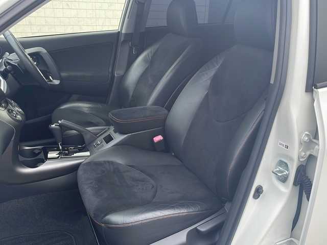 トヨタ ヴァンガード 240S Sパック アルカンターラ 茨城県 2013(平25)年 4.5万km ホワイトパールクリスタルシャイン ナビ　/-BT/AM/FM/TV/禁煙車　/バックカメラ　/４ＷＤ /クルーズコントロール /LEDヘッドライト /ハーフレザーシート /スマートキー /純正アルミホイール /電動格納ミラー /ETC/オールオートパワーウィンドウ /スペアキー/カーテンエアバッグ