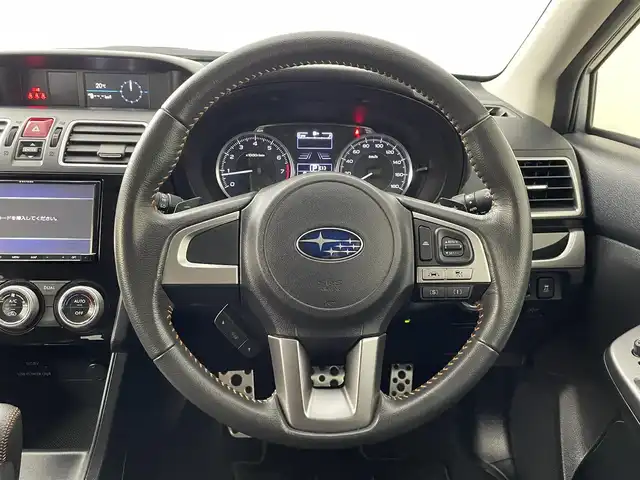 スバル インプレッサ ＸＶ 2．0i－L アイサイト 道央・札幌 2016(平28)年 4.4万km アイスシルバーメタリック ・４WD/・ストラーダ7型SDナビ/　CD/DVD/SD/BT/フルセグTV/・カロッツェリア製サブウーファー(TS-WX120A)/・ETC/・アイサイト/　衝突被害軽減ブレーキ/　レーンキープアシスト/　先行車発進お知らせ/　後退速度リミッター/・全車速追従式クルーズコントロール/・アイドリングストップ/・横滑り防止装置/・ABS/・SI-DRIVE/・パドルシフト/・キセノンヘッドライト/・前後フォグランプ/・LEDアクセサリーライナー/・ドアミラーウィンカー/・ドアバイザー/・ヘッドランプウォッシャー/・D+N席パワーシート/・トノカバー/・プッシュスタート/・スマートキー/・スペアキー/・取/保