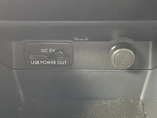 スバル インプレッサ ＸＶ 2．0i－L アイサイト 道央・札幌 2016(平28)年 4.4万km アイスシルバーメタリック ・４WD/・ストラーダ7型SDナビ/　CD/DVD/SD/BT/フルセグTV/・カロッツェリア製サブウーファー(TS-WX120A)/・ETC/・アイサイト/　衝突被害軽減ブレーキ/　レーンキープアシスト/　先行車発進お知らせ/　後退速度リミッター/・全車速追従式クルーズコントロール/・アイドリングストップ/・横滑り防止装置/・ABS/・SI-DRIVE/・パドルシフト/・キセノンヘッドライト/・前後フォグランプ/・LEDアクセサリーライナー/・ドアミラーウィンカー/・ドアバイザー/・ヘッドランプウォッシャー/・D+N席パワーシート/・トノカバー/・プッシュスタート/・スマートキー/・スペアキー/・取/保