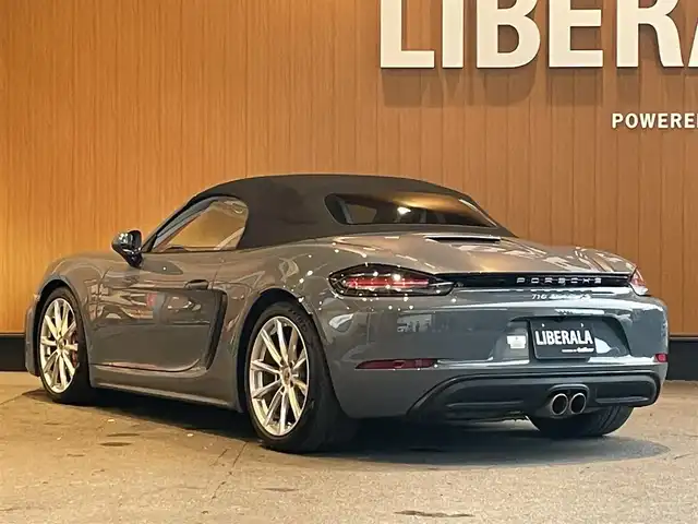 ポルシェ ７１８ボクスター S 宮城県 2017(平29)年 3.7万km グレー スポーツクロノパッケージ/BOSEサウンドシステム/純正ナビゲーションシステム/バックカメラ/ビルトインETC/ブラックレザーシート/シートヒーター/純正19インチAW/センターカラークレスト/キセノンヘッドライト/オートライト/パドルシフト/キーレスキー/スポーツテールパイプ/ETC車載器