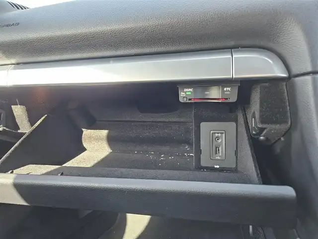 ポルシェ ７１８ボクスター S 宮城県 2017(平29)年 3.7万km グレー スポーツクロノパッケージ/純正ナビ/バックカメラ/ビルトインETC/横滑り防止装置/HIDヘッドランプ/オートライト/ターボ/革巻きステアリング/パドルシフト/革シート/パワーシート/シートヒーター/純正19インチアルミホイール/リモコンキー/禁煙車