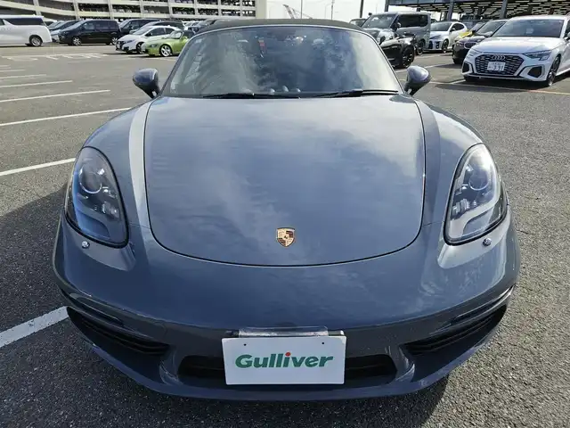 ポルシェ ７１８ボクスター S 宮城県 2017(平29)年 3.7万km グレー スポーツクロノパッケージ/純正ナビ/バックカメラ/ビルトインETC/横滑り防止装置/HIDヘッドランプ/オートライト/ターボ/革巻きステアリング/パドルシフト/革シート/パワーシート/シートヒーター/純正19インチアルミホイール/リモコンキー/禁煙車