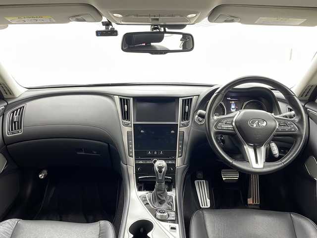 日産 スカイライン ハイブリッド 350GT Type SP 茨城県 2018(平30)年 9.4万km ラディアントレッド 純正ナビ/フルセグTV/全方位カメラ/ドライブレコーダー/BOSEサウンド/パドルシフト/ETC/追従クルーズコントロール/シートヒーター/LEDヘッドライト/純正19インチアルミホイール