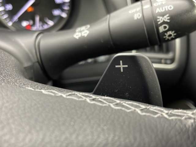 日産 スカイライン ハイブリッド 350GT Type SP 茨城県 2018(平30)年 9.4万km ラディアントレッド 純正ナビ/フルセグTV/全方位カメラ/ドライブレコーダー/BOSEサウンド/パドルシフト/ETC/追従クルーズコントロール/シートヒーター/LEDヘッドライト/純正19インチアルミホイール