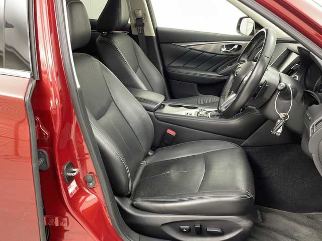 日産 スカイライン ハイブリッド 350GT Type SP 茨城県 2018(平30)年 9.4万km ラディアントレッド 純正ナビ/フルセグTV/全方位カメラ/ドライブレコーダー/BOSEサウンド/パドルシフト/ETC/追従クルーズコントロール/シートヒーター/LEDヘッドライト/純正19インチアルミホイール