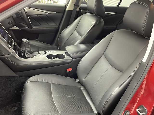 日産 スカイライン ハイブリッド 350GT Type SP 茨城県 2018(平30)年 9.4万km ラディアントレッド 純正ナビ/フルセグTV/全方位カメラ/ドライブレコーダー/BOSEサウンド/パドルシフト/ETC/追従クルーズコントロール/シートヒーター/LEDヘッドライト/純正19インチアルミホイール