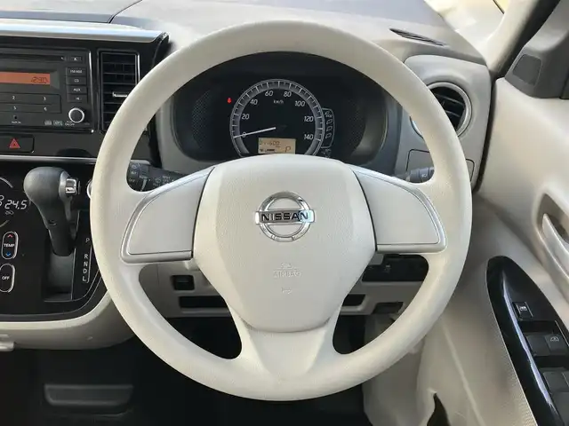 日産 デイズ ルークス X 道南・函館 2017(平29)年 1.2万km ホワイトパール /全周囲カメラ//片側パワースライドドア//アイドリングストップ//衝突軽減ブレーキ//ＡＢＳ//フロアマット//プッシュスタート//スマートキー//スペアキー1本//ワンオーナー//保証書//取扱説明書