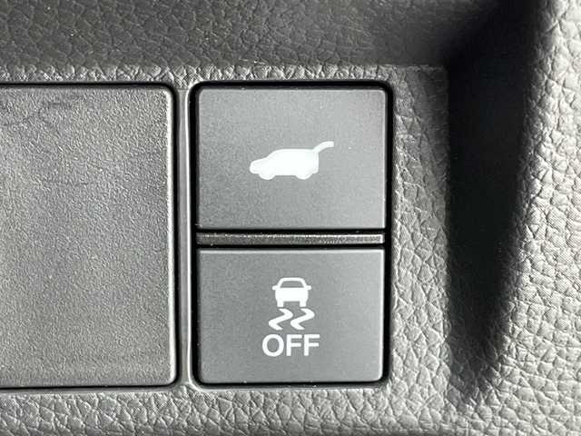 ホンダ ステップワゴン スパーダ eHEV 大阪府 2022(令4)年 3万km トワイライトミストブラックパール ホンダセンシング/・CMBS/・ACC先行車検知/・先行車発進お知らせ/・路外逸脱抑制機能/・LKAS/・BSM/・標識認識機能/・踏み間違い衝突軽減システム/純正11.4インチSDナビ/（CD/DVD/Bluetooth/フルセグ）/バックカメラ/ハーフレザーシート/前席シートヒーター/パドルシフト/ETC/横滑り防止/フロアマット/スマートキー/スペアキー×1本/Wエアバッグ/ABS