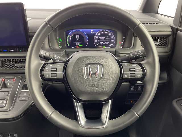 ホンダ ステップワゴン スパーダ eHEV 大阪府 2022(令4)年 3万km トワイライトミストブラックパール ホンダセンシング/・CMBS/・ACC先行車検知/・先行車発進お知らせ/・路外逸脱抑制機能/・LKAS/・BSM/・標識認識機能/・踏み間違い衝突軽減システム/純正11.4インチSDナビ/（CD/DVD/Bluetooth/フルセグ）/バックカメラ/ハーフレザーシート/前席シートヒーター/パドルシフト/ETC/横滑り防止/フロアマット/スマートキー/スペアキー×1本/Wエアバッグ/ABS