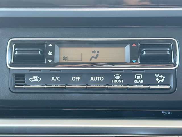 スズキ スペーシア カスタム HYBRID XS ターボ 三重県 2018(平30)年 4.5万km スチールシルバーM 禁煙/純正7型ワイドナビ/全方位カメラ/両側パワースライドドア/HUD/パドルシフト/ハーフレザーシート/シートヒーター/レーンキープアシスト/LEDヘッドライト/オートライト/ベンチシート/ステアリングスイッチ/プリクラッシュ/電動格納ミラー