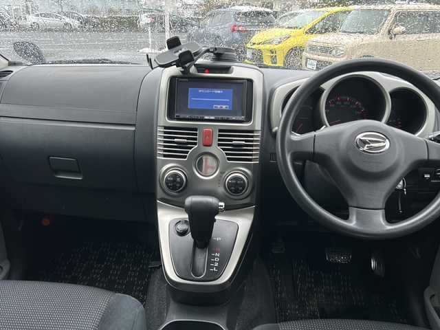 ダイハツ ビーゴ CX 福島県 2007(平19)年 9.4万km チタニウムグレーメタリック 社外メモリーナビ/・型番AVIC-HRZ099/・フルセグTV/CD/DVD/iPod/SD/FM/AM/・純正ETC/ワンオーナー/電動格納ミラー/・ウィンカーミラー/ハロゲンヘッドライト/・フォグランプ/ドアバイザー/積込みスタッドレスタイヤ/・215/65/16/・溝7mm