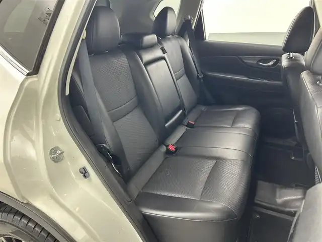 日産 エクストレイル 20Xt エマージェンシーブレーキ 福井県 2016(平28)年 10.7万km ナイトベールパープル ４WD/純正ナビ/CD/DVD/Bluetooth/TV/サンルーフ/クルーズコントロール/パワーバックドア/アラウンドビューモニター/バックカメラ/ETC/シートヒーター/ダウンヒルアシストコントロール/LEDヘッドライト/フォグランプ/アイドリングストップ/スマートキー