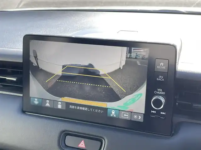 ホンダ ヴェゼル ハイブリッド e:HEV Z 熊本県 2022(令4)年 5.3万km プレミアムサンライトホワイトパール 純正ナビ/・AM/FM/USB/BT/・AppleCarPlay/AndroidAuto/・フルセグTV/バックカメラ/路外逸脱抑制機能/ブラインドスポットインフォメーション/踏み間違い衝突軽減システム/衝突軽減ブレーキ/オートマチックハイビーム/アダプティブクルーズコントロール/前後コーナーセンサー/革巻きステアリング/・ステアリングヒーター/・ステアリングリモコン/・パドルシフト/ハーフレザーシート/・D/N席シートヒーター/オートライト/・LEDライト/・フォグランプ/置くだけ充電/前後ドライブレコーダー/ETC2.0/電動格納ミラー/・ウィンカーミラー/電動サイドブレーキ/・ホールドボタン/ドアバイザー/トノカバー/純正フロアマット/純正アルミホイール/スマートキー/・スペアキー