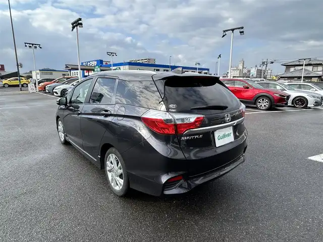ホンダ シャトル ハイブリッド Z 長崎県 2016(平28)年 7.8万km ルーセブラックM ワンオーナー/純正メモリナビ/（ワンセグ、BT、CD、DVD）/バックカメラ/ハーフレザーシート/純正16インチAW/純正フロアマット/クルーズコントロール/プッシュスタート/スマートキー/ビルトインETC/パドルシフト/ルーフレール/衝突軽減ブレーキ/スペアキー
