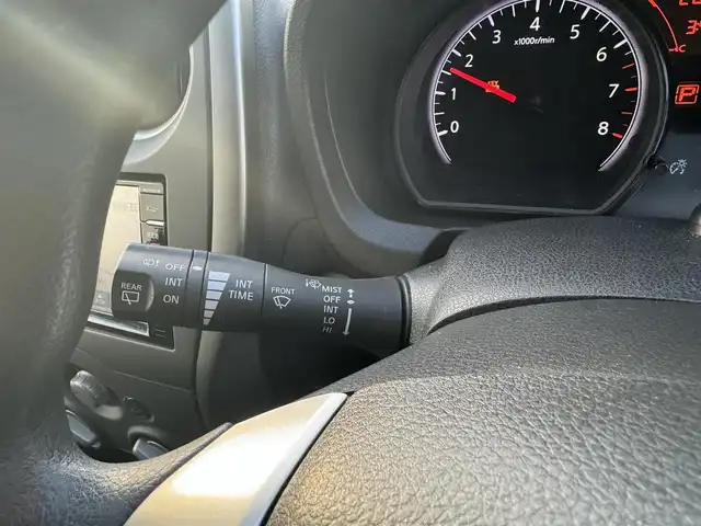 日産 ノート X 三重県 2016(平28)年 3.5万km フランボワーズレッド アラウンドビューモニター/純正ナビ （Bluetooth/USB/SD/FM/AM/地デジTV/CD/DVD)/純正ドライブレコーダー(前)/エマージェンシーブレーキ/レーンキープアシスト（車線逸脱警報）/ソナー(フロント/バック)/アイドリングストップ/オートライト/スマートキー/プッシュスタート/ステアリングスイッチ/ドアバイザー