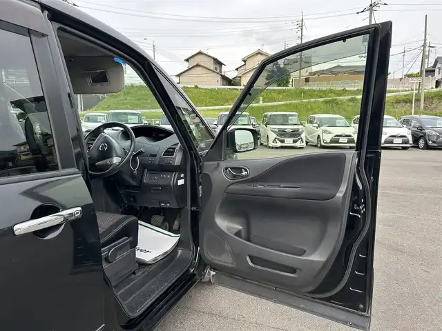 日産 セレナ ハイウェイスター Sハイブリッド 岡山県 2014(平26)年 8.1万km ダイヤモンドブラック ワンオーナー /純正メモリナビ/(CD/DVD/BT/フルセグ)/バックカメラ/衝突軽減ブレーキ/レーンアシスト/両側パワースライドドア/クルーズコントロール/ETC/オートライト/フォグランプ/純正16インチAW