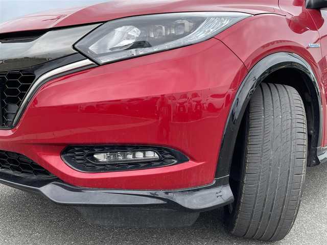 ホンダ ヴェゼル ハイブリッド RS ホンダセンシング 佐賀県 2016(平28)年 5.8万km プレミアムクリスタルレッドM ホンダセンシング /純正8型ナビ/　フルセグTV　CD　DVD　USB　BT/バックカメラ/クルーズコントロール/ビルトインETC/電子パーキング/ブレーキホールド機能/D＋N席シートヒーター/革巻きステアリング/ステアリングリモコン/純正18インチアルミホイール/純正LEDヘッドライト/フォグライト/ウィンカーミラー/ドアバイザ―/プッシュスタート/スマートキー