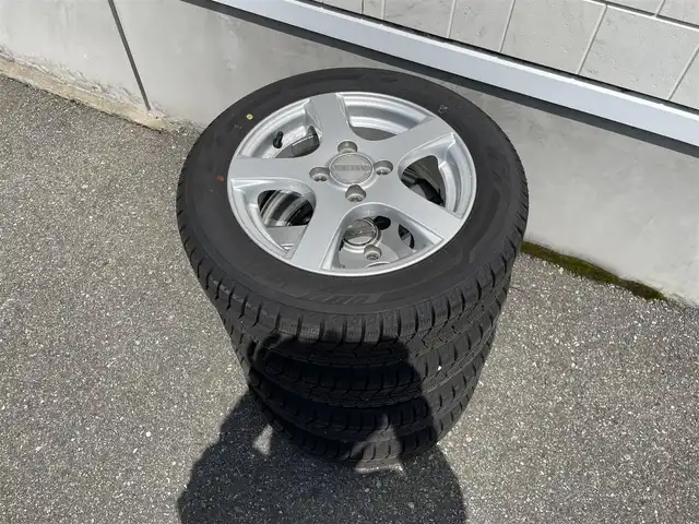 スズキ スペーシア カスタム HYBRID XS 山形県 2021(令3)年 3.9万km ピュアホワイトパール/ブラック2トーン 禁煙車/社外オーディオ/・AM/FM/CD/AUX/Bluetooth/アダプティブクルーズコントロール/アイドリングストップ/コーナーセンサー/車線逸脱警報/衝突被害軽減ブレーキ/横滑り防止装置/盗難防止装置/LEDヘッドライト/オートライト/フロントフォグランプ/両側パワースライドドア/ハーフレザーシート/シートヒーター（D/N席）/純正フロアマット/純正ドアバイザー/冬タイヤ積み込み/保証書/取扱説明書