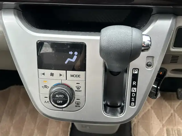 ダイハツ キャスト スタイル G SAⅡ 福岡県 2016(平28)年 5.7万km ライトローズマイカメタリック スマートアシスト/横滑り防止/盗難防止装置/エアバッグ(W)/レーンキープアシスト/コーナーセンサー/7型KENWOODナビ(BT、ワンセグ、CD)/社外ETC/純正アルミホイール/純正フロアマット/プッシュスタート/スマートキー/オートライト/LEDライト