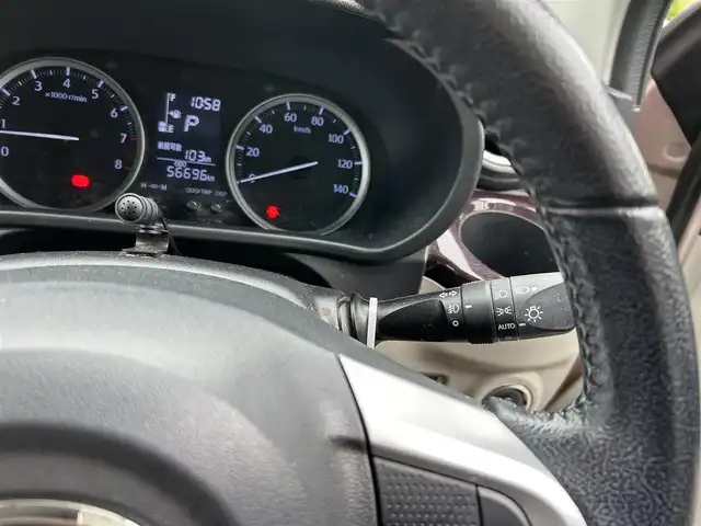 ダイハツ キャスト スタイル G SAⅡ 福岡県 2016(平28)年 5.7万km ライトローズマイカメタリック スマートアシスト/横滑り防止/盗難防止装置/エアバッグ(W)/レーンキープアシスト/コーナーセンサー/7型KENWOODナビ(BT、ワンセグ、CD)/社外ETC/純正アルミホイール/純正フロアマット/プッシュスタート/スマートキー/オートライト/LEDライト