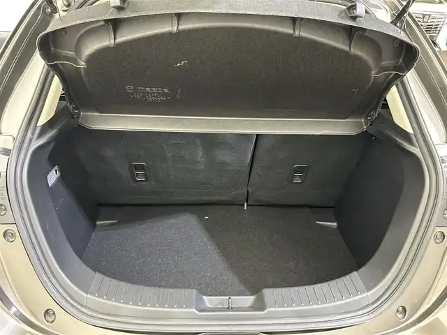 マツダ デミオ 15Sツーリング 愛媛県 2019(令1)年 4.2万km チタニウムフラッシュマイカ 純正メモリナビ/(AM/FM/CD/DVD/Bluetooth/フルセグ)/全周囲/バックカメラ/ヘッドアップディスプレイ/衝突被害軽減ブレーキ/ブラインドスポットモニター/レーンキープアシスト/オートマチックハイビーム/オートライト/アイドリングストップ/ウィンカーミラー/プッシュスタート/ETC