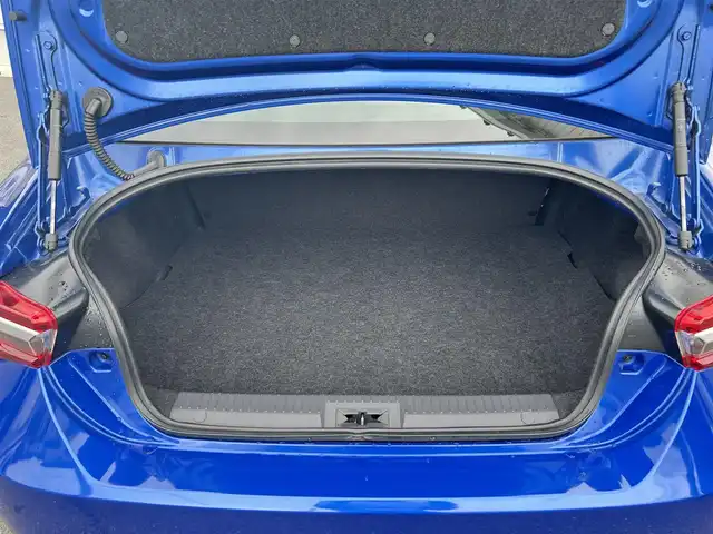 スバル ＢＲＺ STIスポーツ 群馬県 2020(令2)年 3.7万km WRブルーパール 6MT/純正メモリーナビ/(CD/DVD/BT/フルセグ)/バックカメラ/クルーズコントロール/D/N席シートヒーター/ブリッツ車高調/ロッソモデロマフラー/ブレンボキャリパー/ブレンボエアクリーナー/ステアリングスイッチ/ETC/純正フロアマット/純正18インチAW