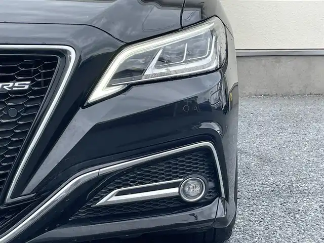 トヨタ クラウン ハイブリッド RS 茨城県 2021(令3)年 8.1万km プレシャスブラックパール 純正12.3インチナビ/バックカメラ/TRDエアロ/トヨタセーフティセンス/ブラインドスポットモニター/三眼LEDヘッドライト/オートマチックハイビーム/ステアリングヒーター/シートヒーター/パワーシート/ハーフレザーシート/盗難防止装置/ETC