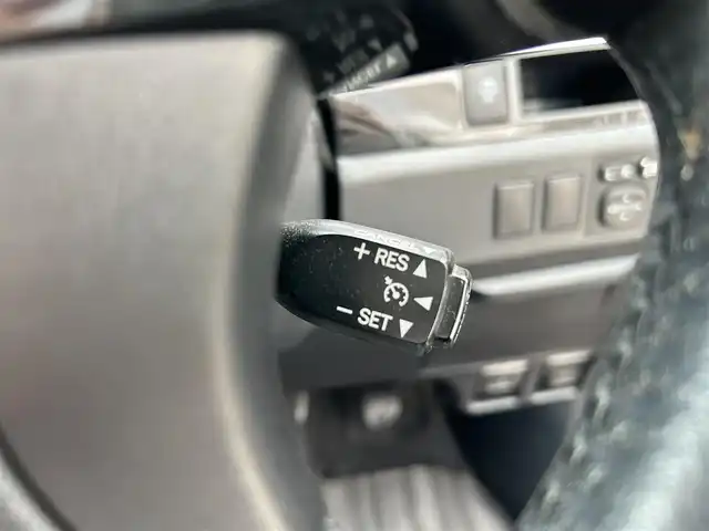 トヨタ エスティマ アエラス プレミアムエディション 愛知県 2013(平25)年 7万km ホワイトパールクリスタルシャイン ワンオーナー/バックカメラ/3列シート/オットマン/SDナビ/Bluetooth/CD/DVD/HDMI/フルセグTV/両側パワースライドドア/クルーズコントロール/パワーシート　D席/純正フロアマット/純正アルミホイール/ビルトインETC/ABS/盗難防止装置/オートライト/エンジンスタートボタン/スマートキー/保証書/取扱説明書