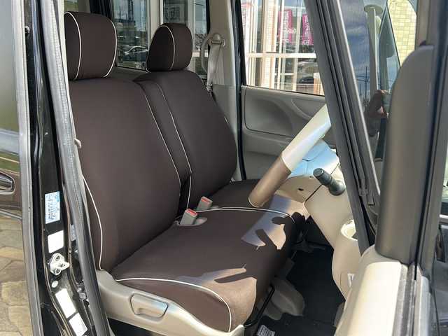 ホンダ Ｎ ＢＯＸ G Lパッケージ 静岡県 2012(平24)年 7.5万km クリスタルブラックパール 【主要装備】/純正ナビ　/両側パワースライドドア　/バックカメラ　/プッシュスタート　/スマートキー　/スペアキー有り　/横滑り防止機能　/バックカメラ　/純正フロアマット　/社外１３インチアルミホイール　/ワンセグテレビ　/ＵＳＢ