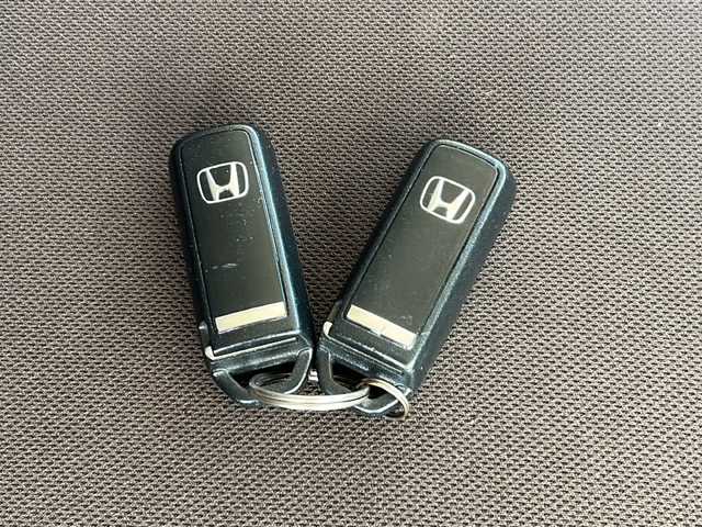 ホンダ Ｎ ＢＯＸ G Lパッケージ 静岡県 2012(平24)年 7.5万km クリスタルブラックパール 【主要装備】/純正ナビ　/両側パワースライドドア　/バックカメラ　/プッシュスタート　/スマートキー　/スペアキー有り　/横滑り防止機能　/バックカメラ　/純正フロアマット　/社外１３インチアルミホイール　/ワンセグテレビ　/ＵＳＢ