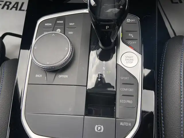 ＢＭＷ １１８ｄ Mスポーツ EDジョイ+ 栃木県 2021(令3)年 4.8万km サファイアブラックP iDriveナビパッケージ  /コンフォートパッケージ  /ACC  /レーン　/バックカメラ　/インテリジェントセーフティ　/純正ナビ　/D席パワーシート　/ハーフレザー　/電動リアゲート　/ETC  /LED  /純正18インチAW