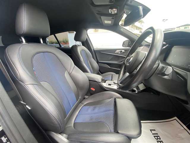 ＢＭＷ １１８ｄ Mスポーツ EDジョイ+ 宮城県 2021(令3)年 4.8万km サファイアブラックP iDriveナビパッケージ  /コンフォートパッケージ  /ACC  /レーン　/バックカメラ　/インテリジェントセーフティ　/純正ナビ　/D席パワーシート　/ハーフレザー　/電動リアゲート　/ETC  /LED  /純正18インチAW