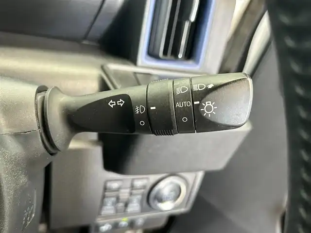 ダイハツ タント カスタム RS スタイルセレクション 鹿児島県 2021(令3)年 4.8万km シャイニングホワイトパール ワンオーナー　/禁煙車　/純正ナビ　/・フルセグＴＶ　/・Ｂｌｕｅｔｏｏｔｈ　/・CD/DVD/・AM/FM/・SD/・MSV　/バックカメラ　/前後コーナーセンサー　/アイドリングストップ　/前席シートヒーター　/電格ミラー　/フロントフォグランプ　/スマートキー/Pスタート/LEDヘッドライト/ステリモ