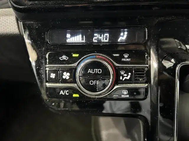 ダイハツ タント カスタム RS スタイルセレクション 鹿児島県 2021(令3)年 4.8万km シャイニングホワイトパール ワンオーナー　/禁煙車　/純正ナビ　/・フルセグＴＶ　/・Ｂｌｕｅｔｏｏｔｈ　/・CD/DVD/・AM/FM/・SD/・MSV　/バックカメラ　/前後コーナーセンサー　/アイドリングストップ　/前席シートヒーター　/電格ミラー　/フロントフォグランプ　/スマートキー/Pスタート/LEDヘッドライト/ステリモ