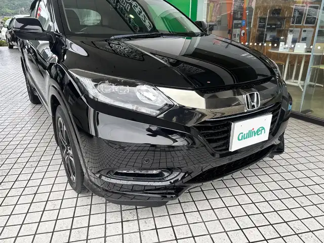 ホンダ ヴェゼル ハイブリッド Z ホンダセンシング 京都府 2017(平29)年 3.1万km クリスタルブラックパール ホンダセンシング/・アクティブクルーズコントロール/・車線維持支援システム/・衝突軽減ブレーキ/・路外逸脱抑制機能/・誤発進抑制機能/・先行車発進お知ら機能/ギャザーズ8インチメモリーナビ、地デジ、Bluetooth/バックカメラ/パドルシフト/運転席メモリーシート/前席パワーシート/HDMI端子、USB端子/純正ドライブレコーダー/ビルトインETC/LEDヘッドランプ/純正17インチアルミホイール