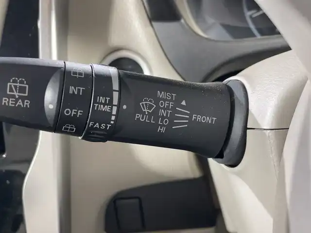 日産 デイズ X 神奈川県 2015(平27)年 2.2万km レモンライム 純正7型SDナビゲーション【MC315D-W】/フルセグ Bluetooth CD DVD SD iPod USB/アラウンドビューモニター/エマージェンシーブレーキ/横滑り抑制機能/プッシュスタート/ステアリングスイッチ/純正フロアマット/アイドリングストップ/ヘッドライトレベライザー/電動格納ミラー/スマートキー/スペアキー
