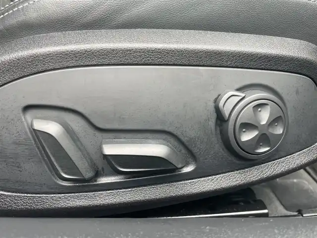 アウディ ＴＴクーペ 40TFSI 静岡県 2019(令1)年 3.7万km グレイシアホワイトメタリック 後期モデル/コンフォート・パッケージ/MMIナビ/CarPlay対応/バーチャル・コックピット/リヤビュー・カメラ/サイドアシスト/フロント・リヤPDC/シートヒーター/電動シート/ホールドアシスト
