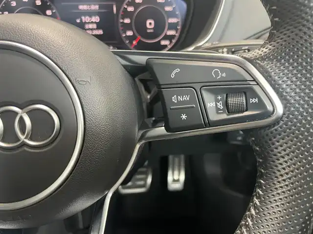 アウディ ＴＴクーペ 40TFSI 静岡県 2019(令1)年 3.7万km グレイシアホワイトメタリック 後期モデル/コンフォート・パッケージ/MMIナビ/CarPlay対応/バーチャル・コックピット/リヤビュー・カメラ/サイドアシスト/フロント・リヤPDC/シートヒーター/電動シート/ホールドアシスト