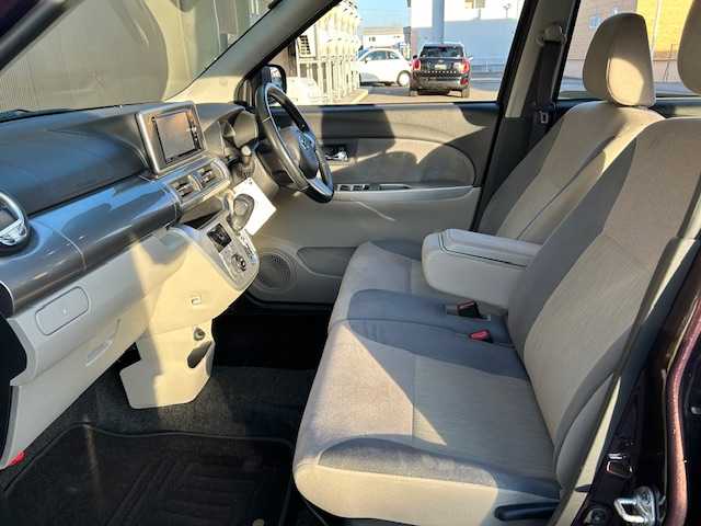 ダイハツ キャスト スタイル G ターボ SAⅢ 青森県 2017(平29)年 7.5万km プラムブラウンクリスタルマイカ 4WD/純正ディーラーSDナビ/（フルセグ/CD/DVD/SD/Bluetooth）/バックカメラ/ETC/スマートアシストIII/衝突軽減ブレーキ/レーンキープアシスト/リアパークセンサー/純正キセノンライト/オートマチックハイビーム/14インチ社外アルミホイール/社外フロアマット/スペアキー/説明書/保証書