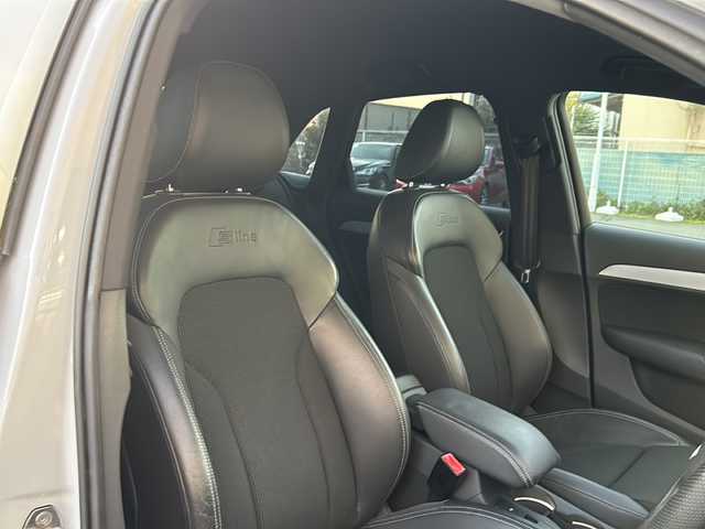 アウディ Ｑ３ 2．0 TFSI クワトロ 170PS Sライン 愛知県 2014(平26)年 7.5万km パール 禁煙車/純正ナビ/　AM/FM/BT/DVD/ワンセグTV/S lineパッケージ/前後クリアランスソナー/ビルトインETC/バックカメラ/ルーフレール/パドルシフト/HIDヘッドライト/フォグランプ/オートライト/革巻きステアリング/ステアリングスイッチ/純正フロアマット/電子パーキング/プッシュスタート/電子パーキング/取説/保証書/W＋サイドエアバッグ