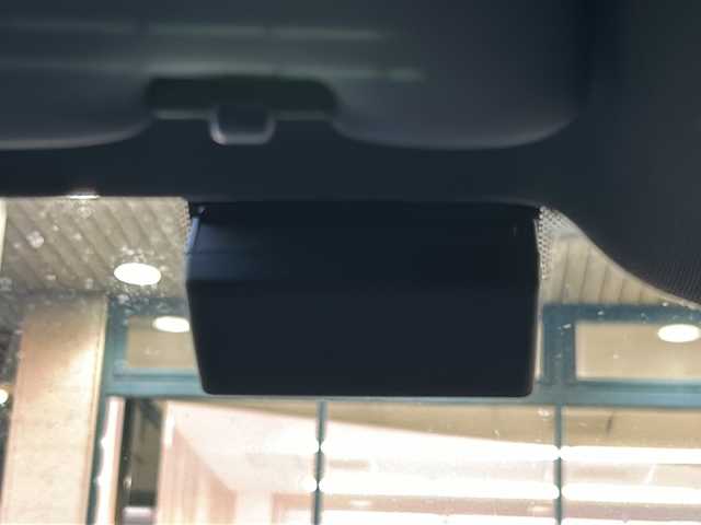 アウディ Ｑ３ 2．0 TFSI クワトロ 170PS Sライン 愛知県 2014(平26)年 7.5万km パール 禁煙車/純正ナビ/　AM/FM/BT/DVD/ワンセグTV/S lineパッケージ/前後クリアランスソナー/ビルトインETC/バックカメラ/ルーフレール/パドルシフト/HIDヘッドライト/フォグランプ/オートライト/革巻きステアリング/ステアリングスイッチ/純正フロアマット/電子パーキング/プッシュスタート/電子パーキング/取説/保証書/W＋サイドエアバッグ