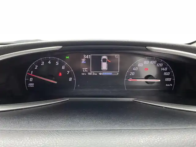 トヨタ シエンタ G 福井県 2017(平29)年 8.4万km ホワイトパールクリスタルシャイン 社外ＳＤナビ　型式：ＣＮ－ＲＥ０３ＷＤ/（Ｉｐｏｄ／ＴＶ／ＣＤ／ＤＶＤ／ＢＴ／ＦＭ／ＡＭ）/両側パワースライドドア/純正ビルトインＥＴＣ/７人乗り仕様/純正ＬＥＤヘッドライト/トヨタセーフティセンス