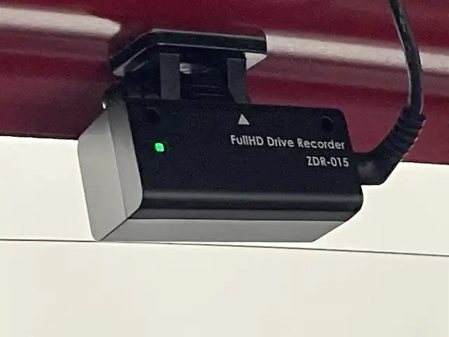 スズキ クロスビー HYBRID MX 愛知県 2019(令1)年 3.5万km ファーベントレッド/スーパーブラックパール 純正8インチナビ/（フルセグTV/Bluetooth/AM/FM/SD/USB）/衝突軽減ブレーキ/クルーズコントロール/前後ドライブレコーダー/コーナーセンサー/レーンキープアシスト/パーキングアシスト/プッシュスタート/スマートキー/ミュージックプレイヤー接続/純正フロアマット/純正16インチアルミホイール/オートライト/シートヒーター