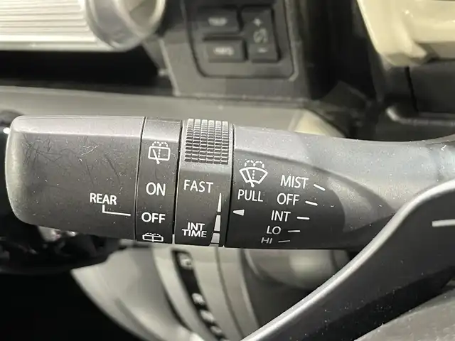 スズキ クロスビー HYBRID MX 愛知県 2019(令1)年 3.5万km ファーベントレッド/スーパーブラックパール 純正8インチナビ/（フルセグTV/Bluetooth/AM/FM/SD/USB）/衝突軽減ブレーキ/クルーズコントロール/前後ドライブレコーダー/コーナーセンサー/レーンキープアシスト/パーキングアシスト/プッシュスタート/スマートキー/ミュージックプレイヤー接続/純正フロアマット/純正16インチアルミホイール/オートライト/シートヒーター